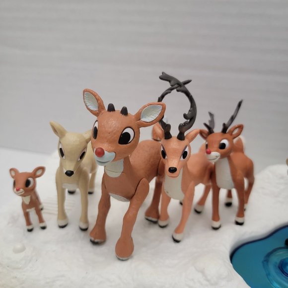 Memory Lane Rudolph The Red Nosed Reindeer A Couple of Misfits Island Figure LOT - Picture 3 of 16
